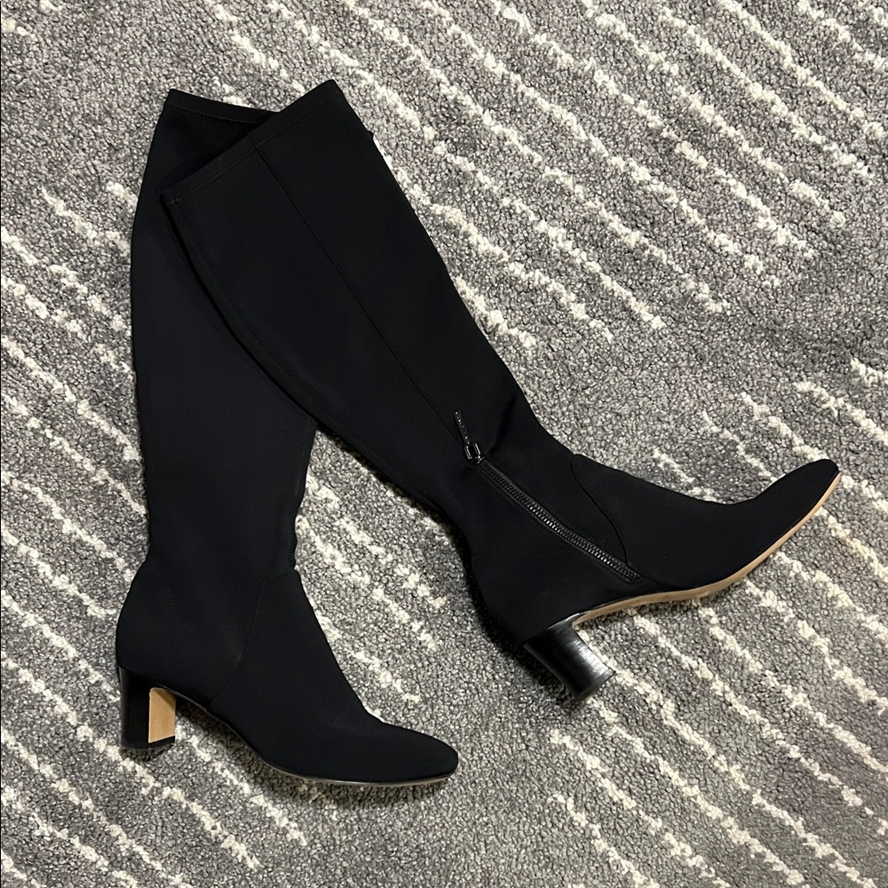 Elegant Black Knee-High Women's Boots